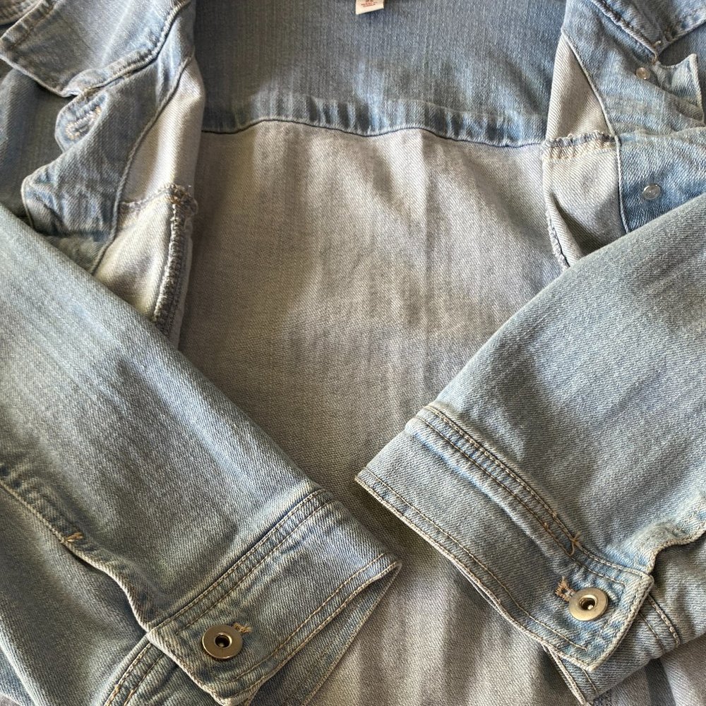 db established 1962 WOMEN'S 2X LIGHT BLUE JEAN JACKET - Picture 8 of 9